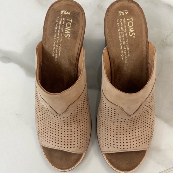 TOMS Beige Perforated Mules - Picture 2 of 6